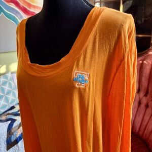 UT Lady Volunteers Basketball 🩵🏀 Embroidered Logo Cutter & Buck Tunic Top 🍊